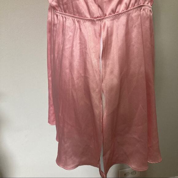 Victoria's Secret Babydoll Nighty size M NWT New Pink Satin Matching T-thong - Picture 5 of 10